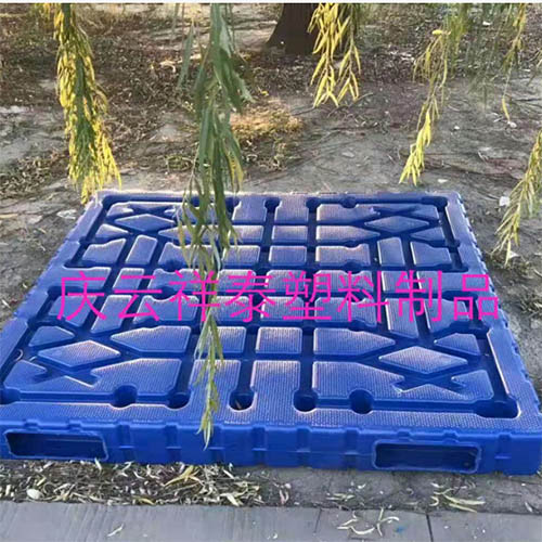 廠家供應(yīng)四面進叉塑料托盤，吹塑托盤，方便、結(jié)實、耐用